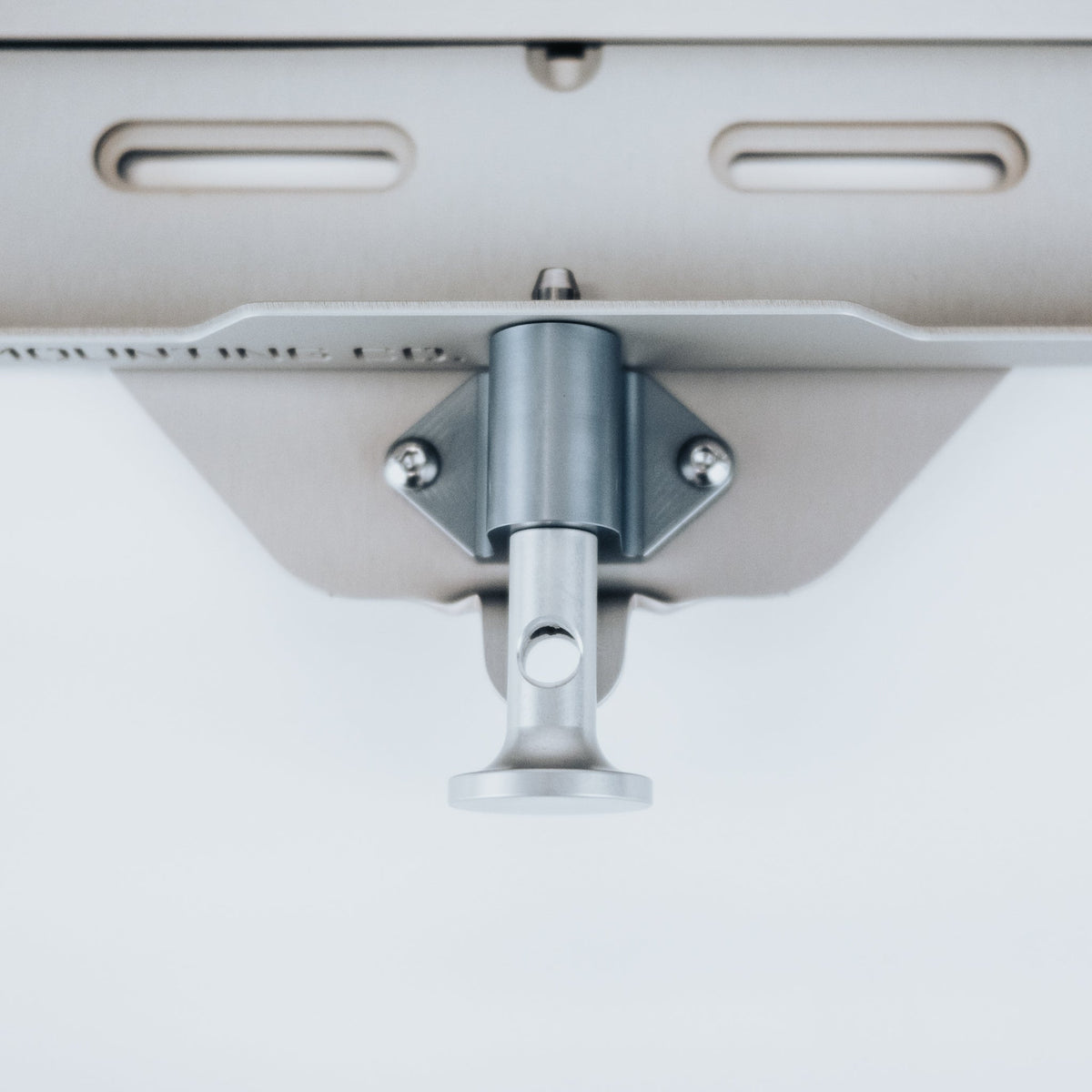 The Mounting Company XXXL Mount