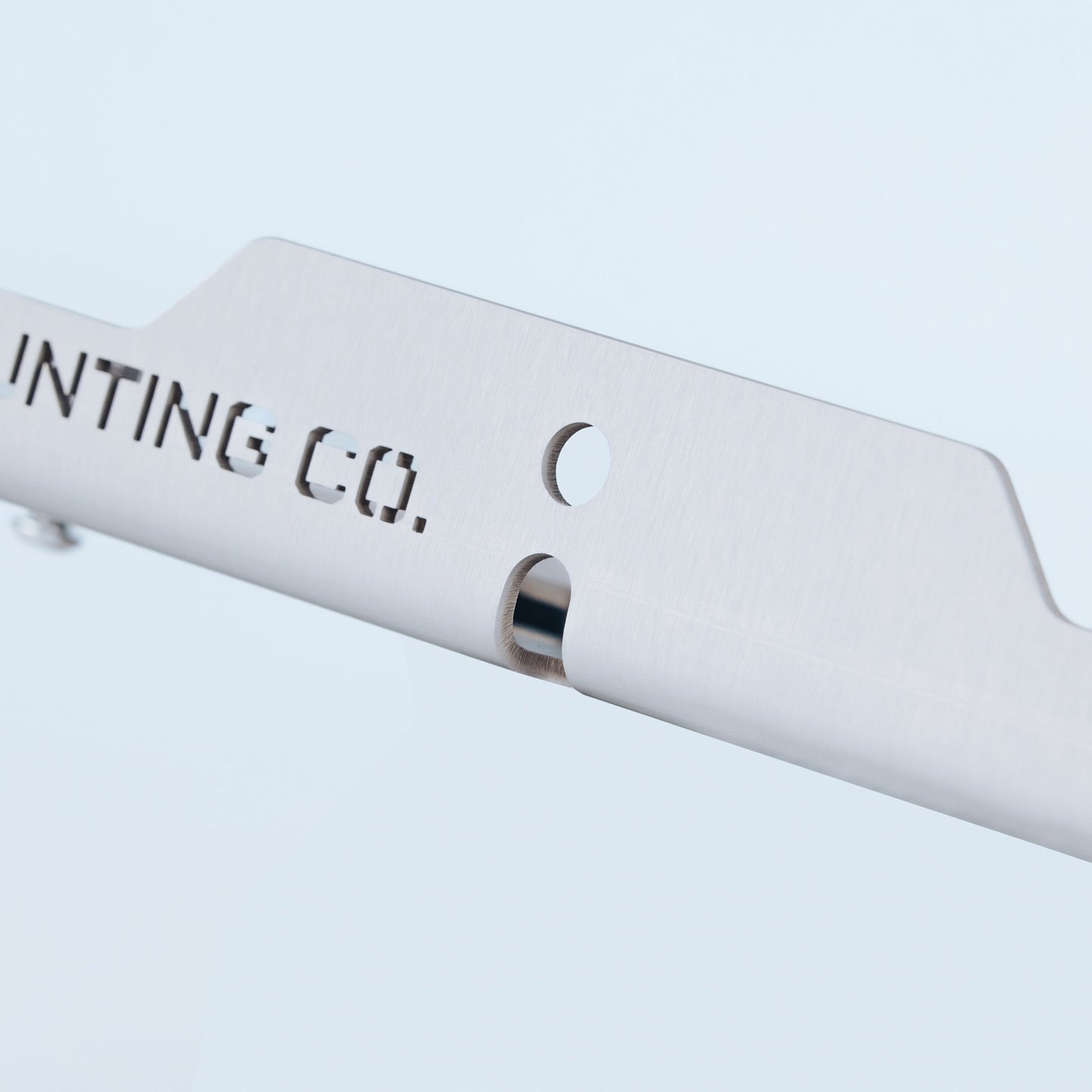 The Mounting Company Medium Mount