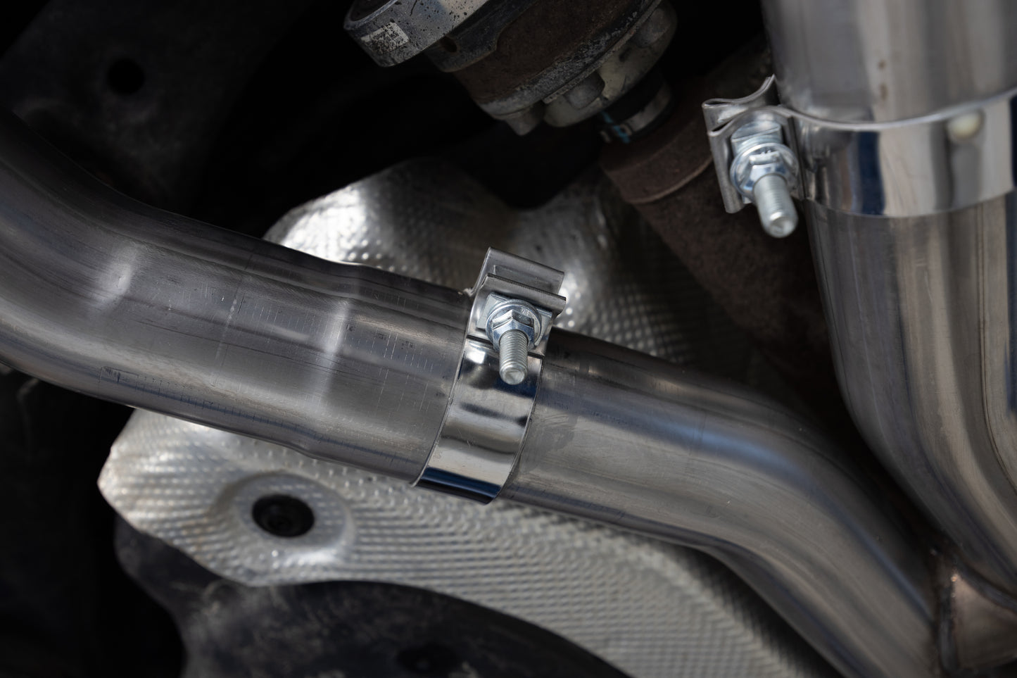 11-Present Dodge Durango 3.6L, Armor Lite 3-Inch Cat-Back Dual Split Rear, Street Profile MBRP