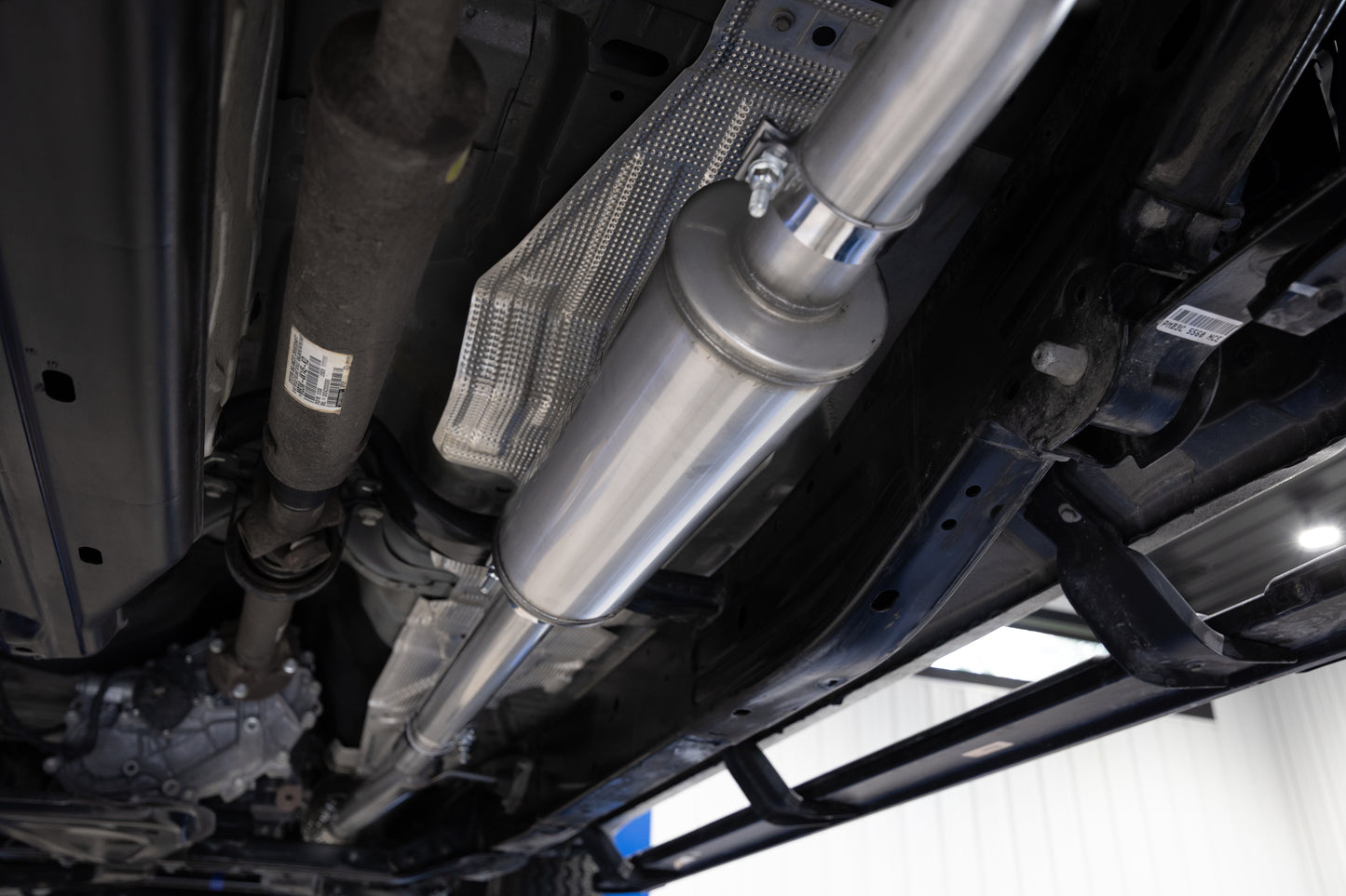 2024-Up Ford Ranger 2.3L Ecoboost Armor BLK Black-Coated Aluminized Steel 3-Inch Cat-Back Single Side Exit with Black Tip MBRP